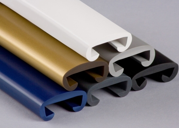 Kunststoffhandlauf fuer 30 x 8mm- schwarz- 25 Meter-88-11F308.001